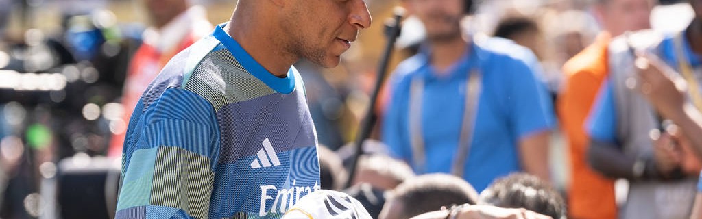 姆巴佩再遇克星！拉什福德巴塞罗那新篇章，经典对决再燃战火！