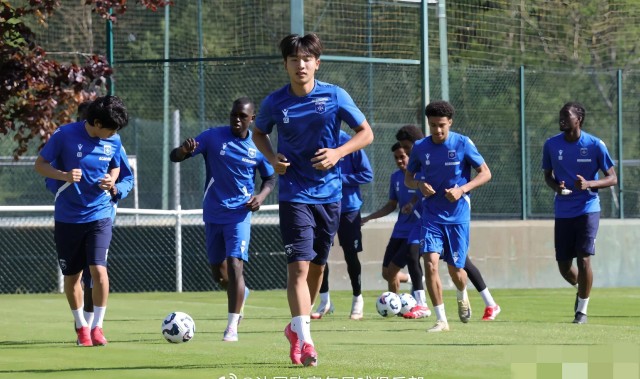 欧塞尔：魏祥鑫身体强壮，或许更适合法甲联赛