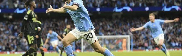 他直接参与250粒进球，梅西后首人！