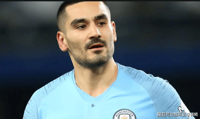 赖因德斯加盟曼城，京多安迎来完美替身