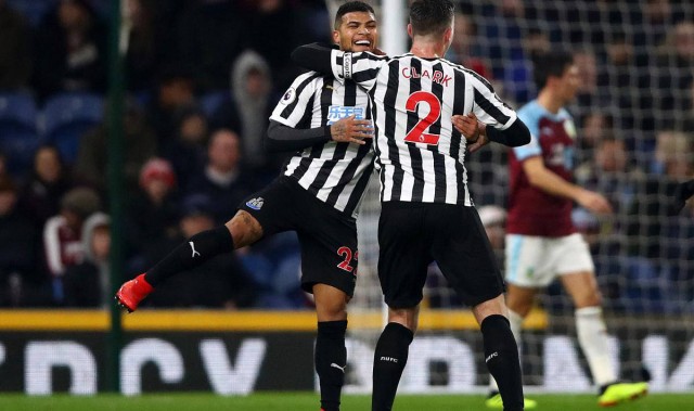 阿斯顿维拉能否重返欧冠区？纽卡斯尔联在交锋中占据优势！