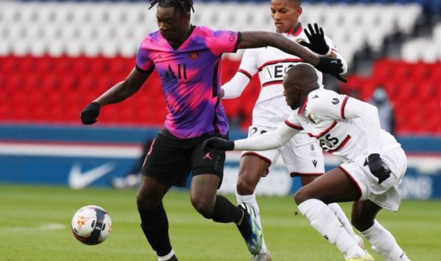 法甲焦点战：巴黎圣日耳曼 VS 尼斯，大巴黎全力冲刺欧冠，尼斯能否趁机抢分？