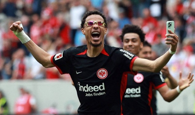 ESPN：切尔西还想再买前锋，相中埃基蒂克&amp;法兰克福要价8000万欧