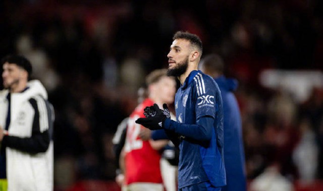 阿莫林警告曼联陷入“滕哈格式困境”，球队面临欧战与联赛两难抉择