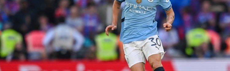 河床高层：埃切维里能适应任何战术要求，他能在曼城取得成功