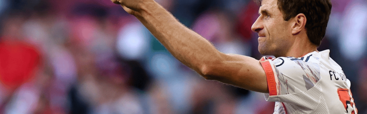 一场2-0让穆勒创造德甲历史神纪录，凯恩立功，拜仁击败劲敌