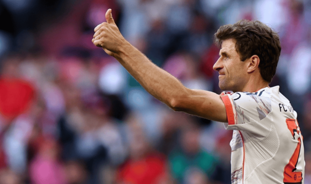 一场2-0让穆勒创造德甲历史神纪录，凯恩立功，拜仁击败劲敌