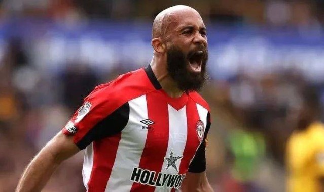 曼联压哨签约姆贝莫！只差最后一步达成！