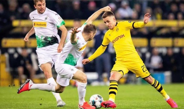 德甲焦点战：多特蒙德主场冲欧战，门兴客场搅局