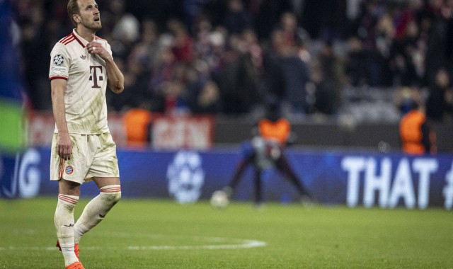 哈里·凯恩的冠军梦：德甲破例允许庆祝，莱比锡却让派对泡汤