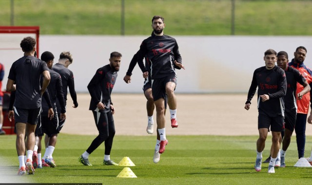 2亿镑砸晕曼联！B费收沙特最后通牒，欧联杯失利后何去何从？