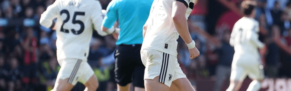 霍伊伦29场4球，加纳乔33场5球，曼联弃将完爆他们：30场11球