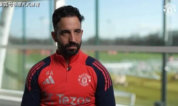 被迫的放弃！曼联认可蓝军对加纳乔的求购，回款后加速购买射手