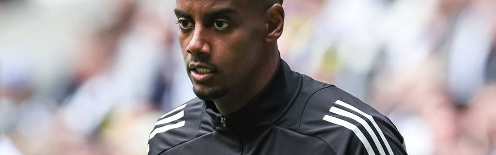 多家媒体曝利物浦为伊萨克开价1.2亿镑 追逐认真强有力