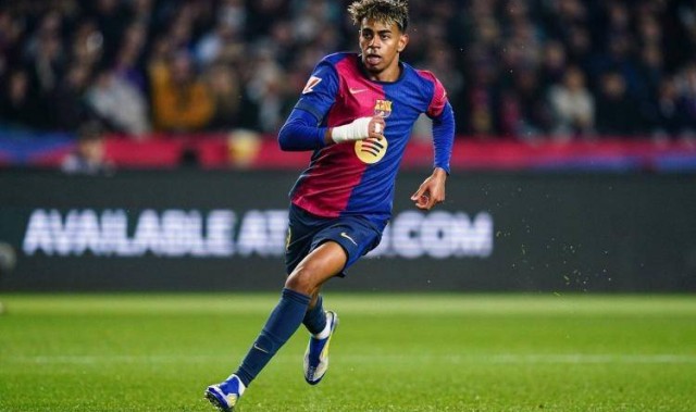 亚马尔发言展现极高情商，对比之下独自忧伤的姆巴佩，令人心疼