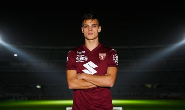 曼城双喜临门！哈兰德复出在即，金球先生回归训练场！