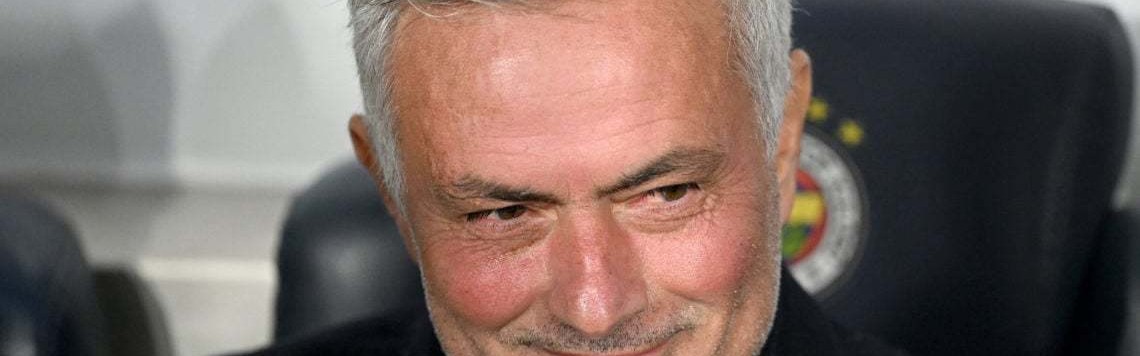 法甲12球8助前锋想与穆帅合作，费内巴切中锋目标等待纽卡斯尔