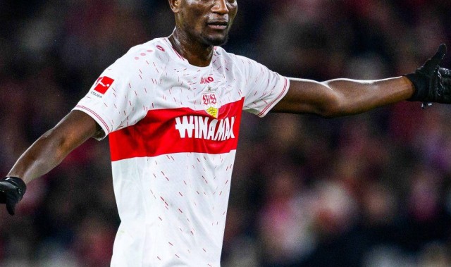 曼联瞄准吉拉西，7000万欧元欲引进德甲神锋，皇马看中维拉铁闸